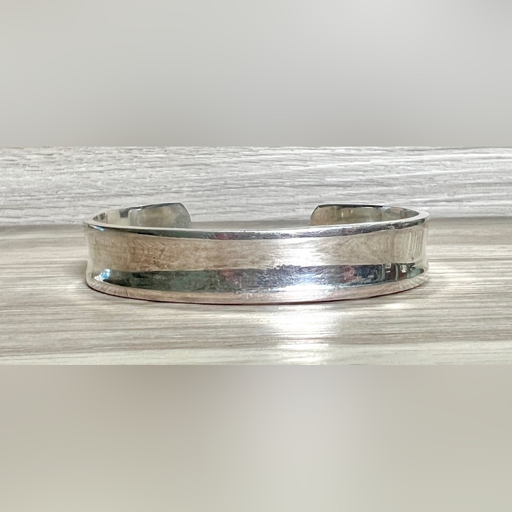 Vintage Designer Hallmarked Heavy Sterling Silver Cuff Bracelet, 7", 28g